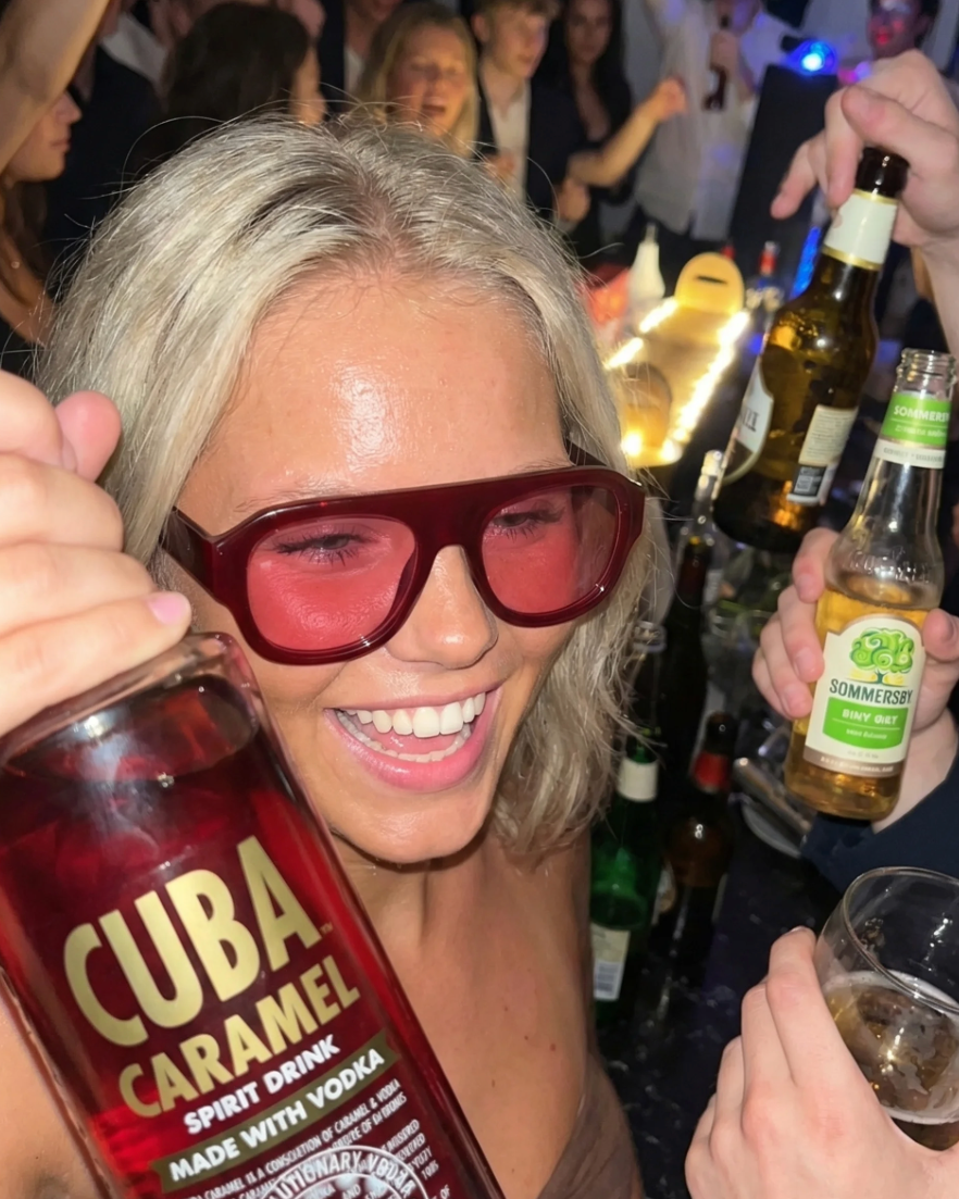 Nueva Acid Sun 02 – Deep Red Tinted Sunglasses