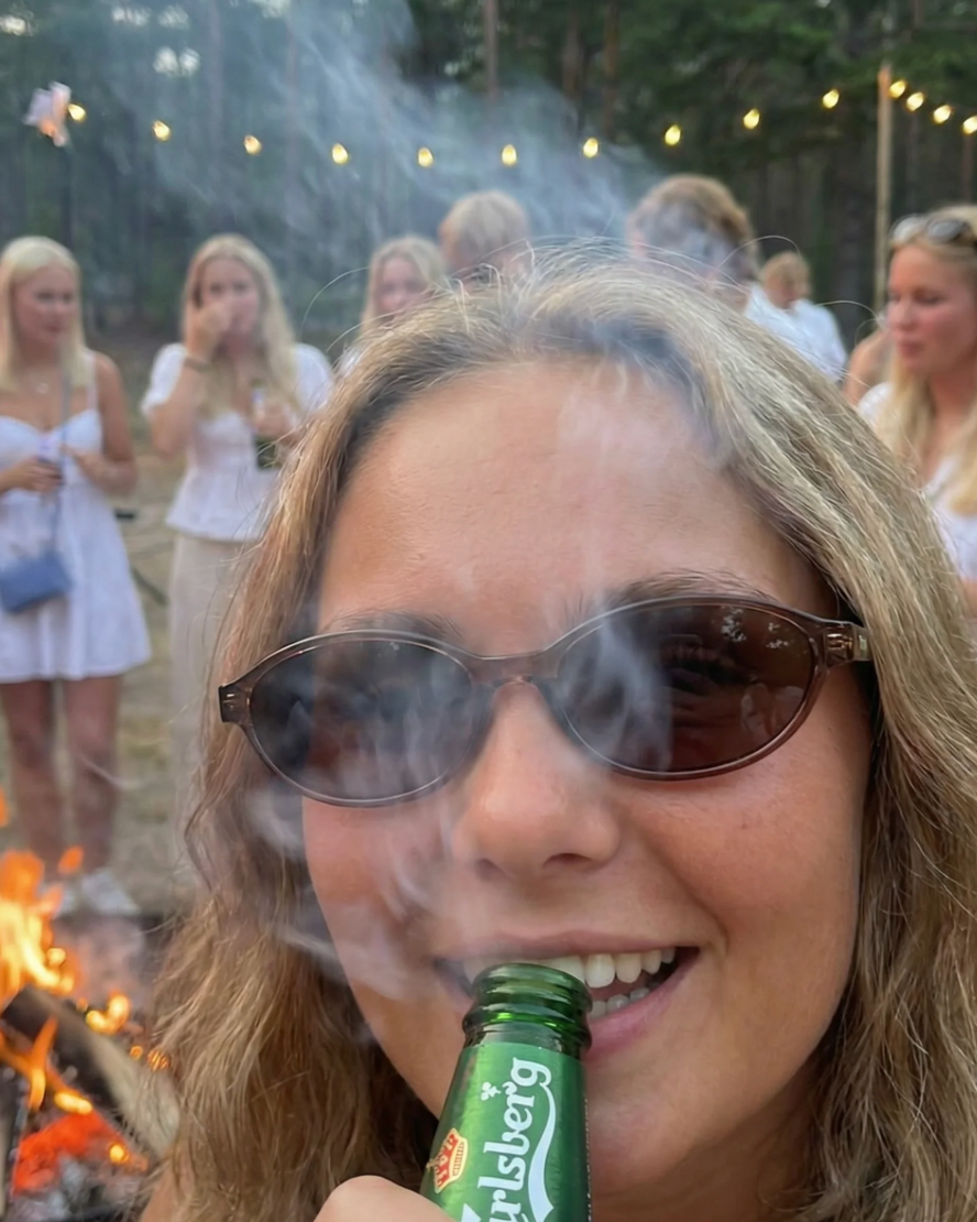 Nueva Østers 03 – Brown Transparent Sunglasses