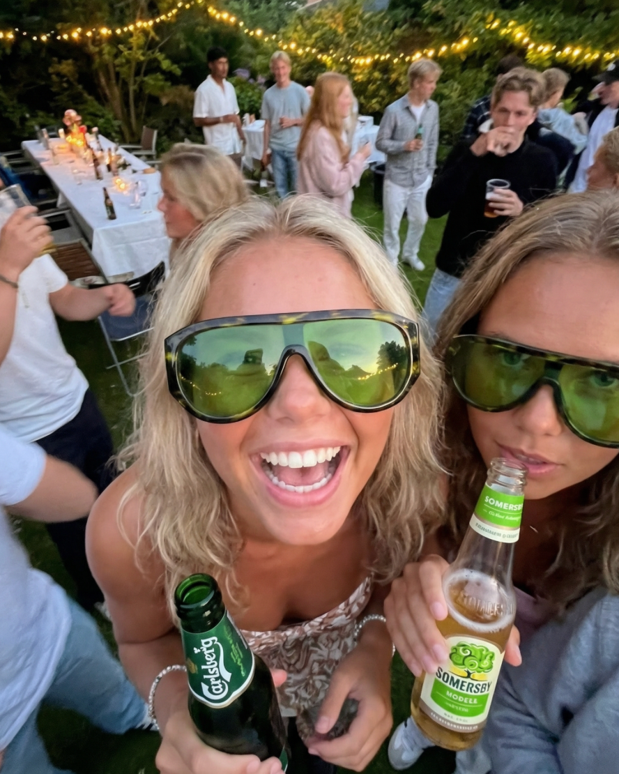 Nueva Rift 01 – Green Shield Sunglasses